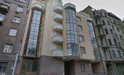 Хостел ул.Ивана Франко, 15а (арка)